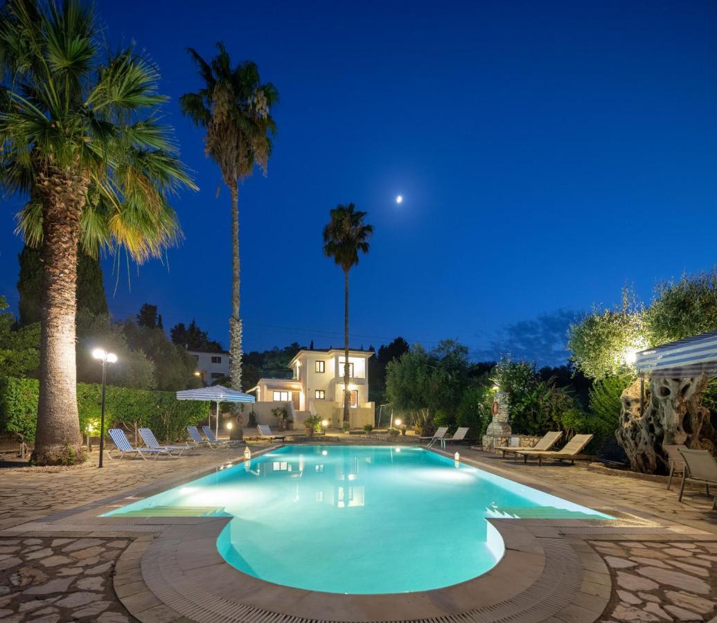Villa Lianolia Peritheia Exteriér fotografie